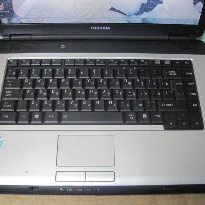 Резвый Toshiba L300 Core 2 Duo после апгрейда