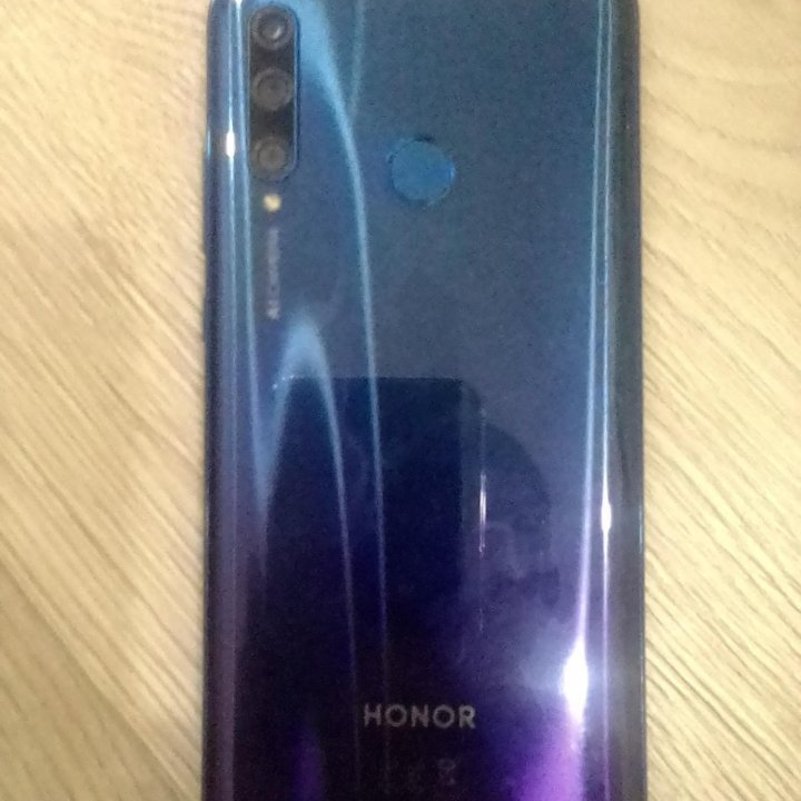 Honor 10i 4/128гб