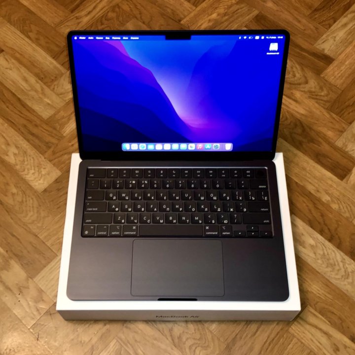 MacBook Air M2 Midnight 8GB/256GB, 3 цикла