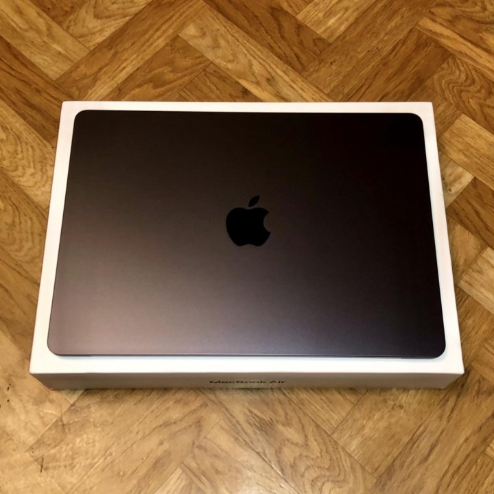 MacBook Air M2 Midnight 8GB/256GB, 3 цикла