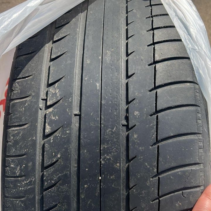 Michelin latitude sport 275/45 R21