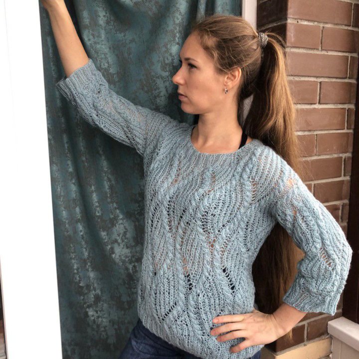 Джемпер свитер (пуловер) женский вязнный 42-44