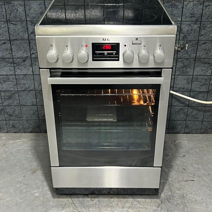 Плита электрическая AEG CCM56400BX