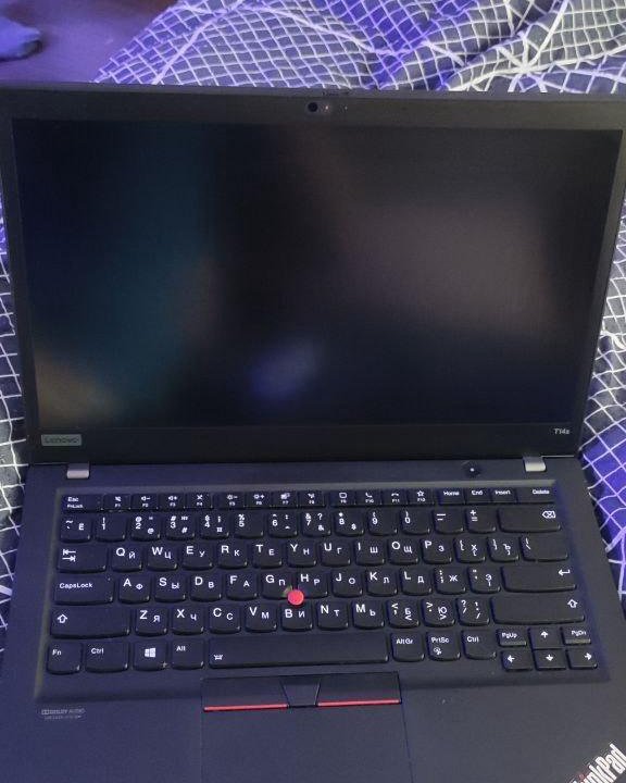 Ноутбук Lenovo ThinkPad T14s Gen 1 20t0001crt