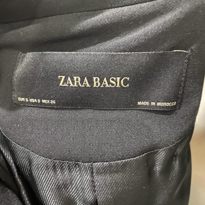 Жилет Zara р.42-44