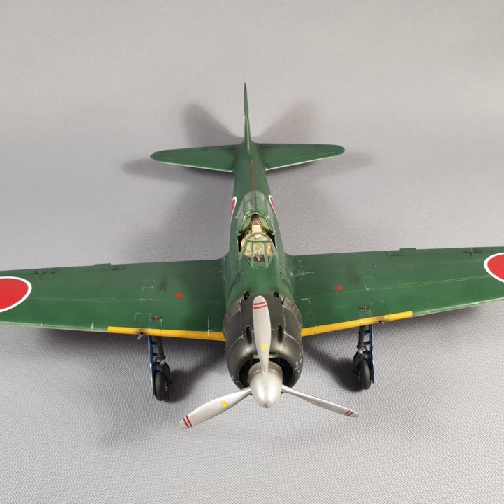 Зеро A6M3 Mitsubishi 1/48 (собранный и окрашенный)