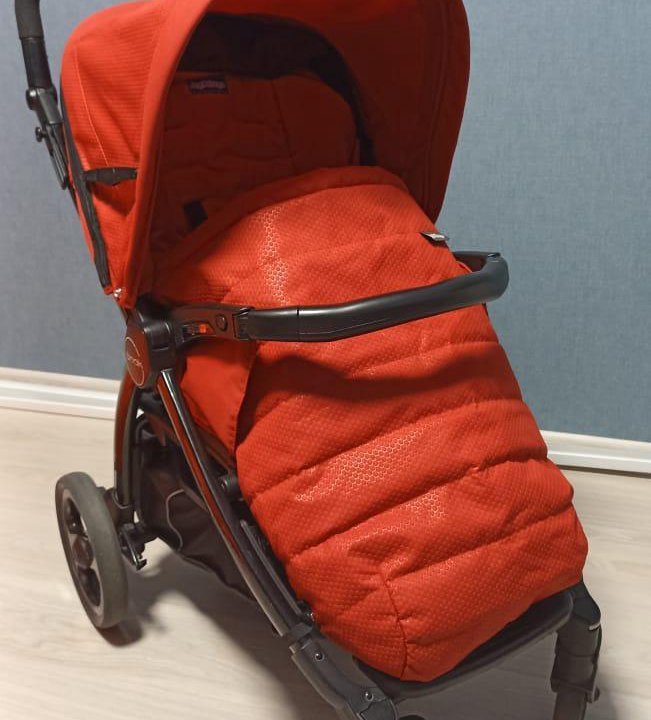 Прогулочная коляска peg perego