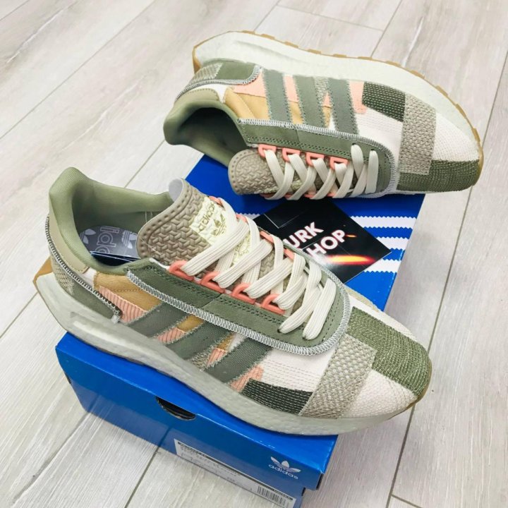 Кроссовки Adidas Retropy e5