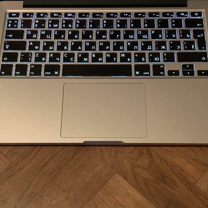 MacBook Pro 13’’ (Early 2013) 8GB/256GB, 142 цикла