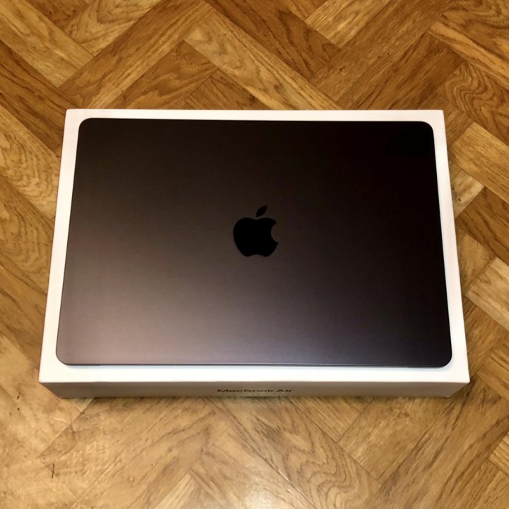 MacBook Air M2 Midnight 8GB/256GB, 56 циклов