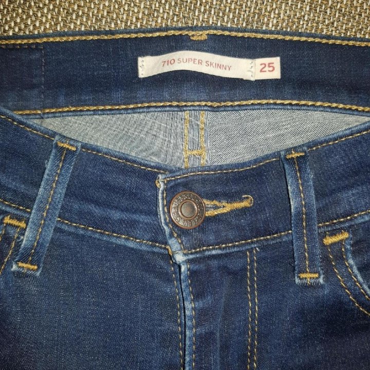 Джинсы super skinny levi's 710