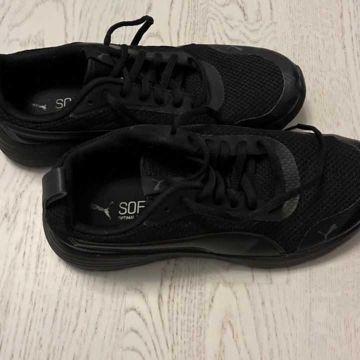 Кроссовки Puma детские 37,5р.