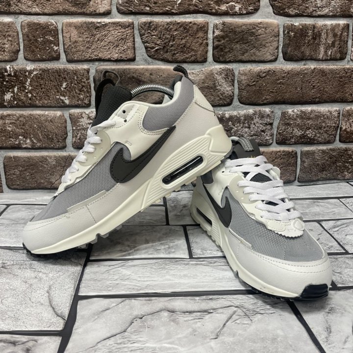 Nike Air Max 90