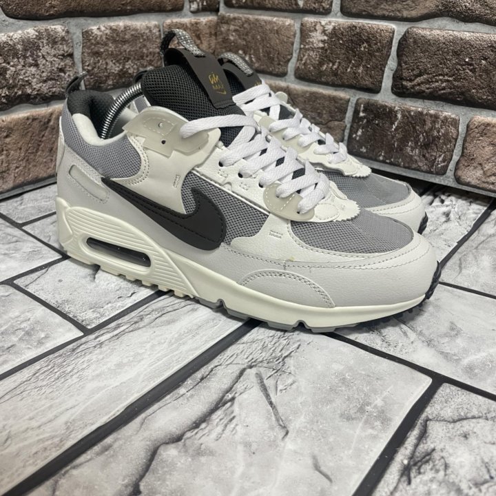 Nike Air Max 90