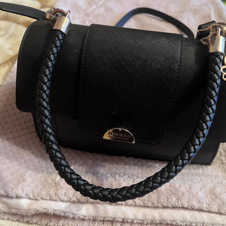 Сумка Guess