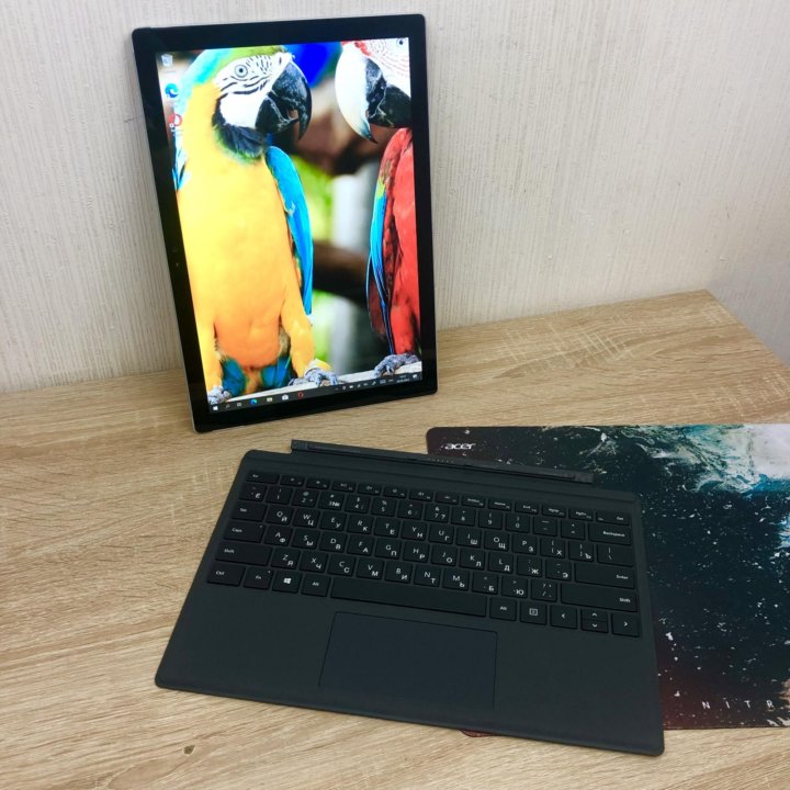 Microsoft surface pro 4/2К экран/i5/SSD-256гб/8гб