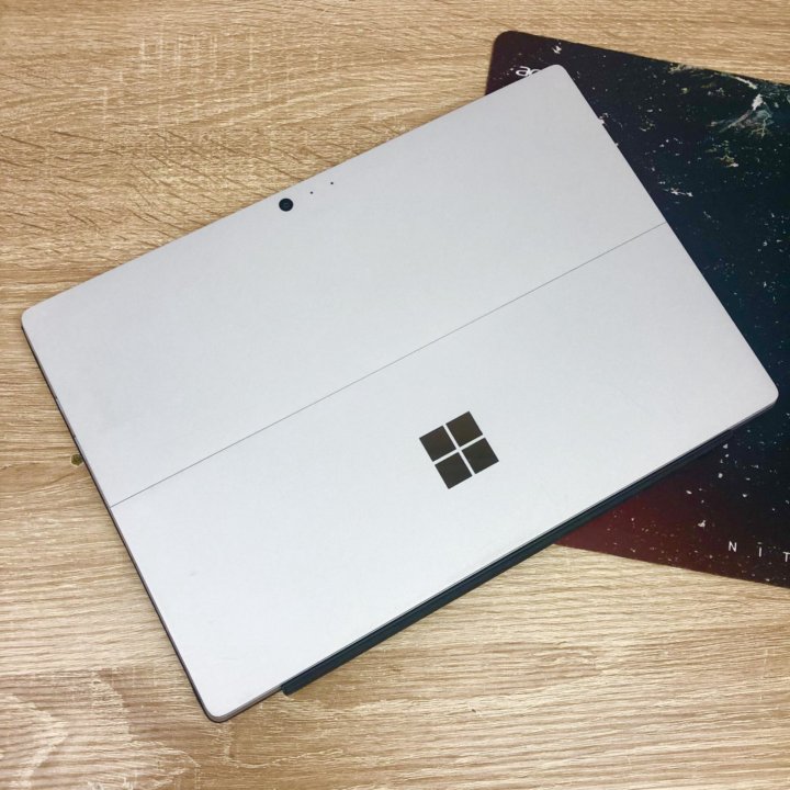 Microsoft surface pro 4/2К экран/i5/SSD-256гб/8гб