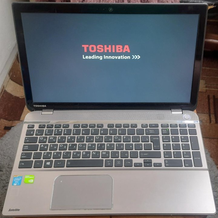 Ноутбук Toshiba Satellite P50-A-KJM