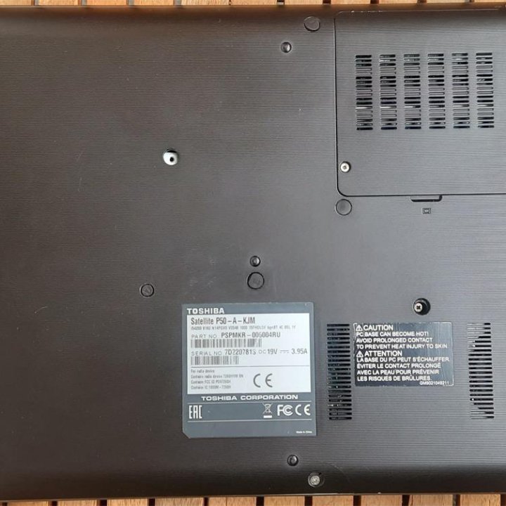 Ноутбук Toshiba Satellite P50-A-KJM