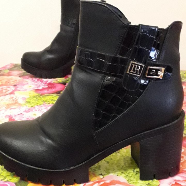 Ботильоны / на 38,5/ д/с