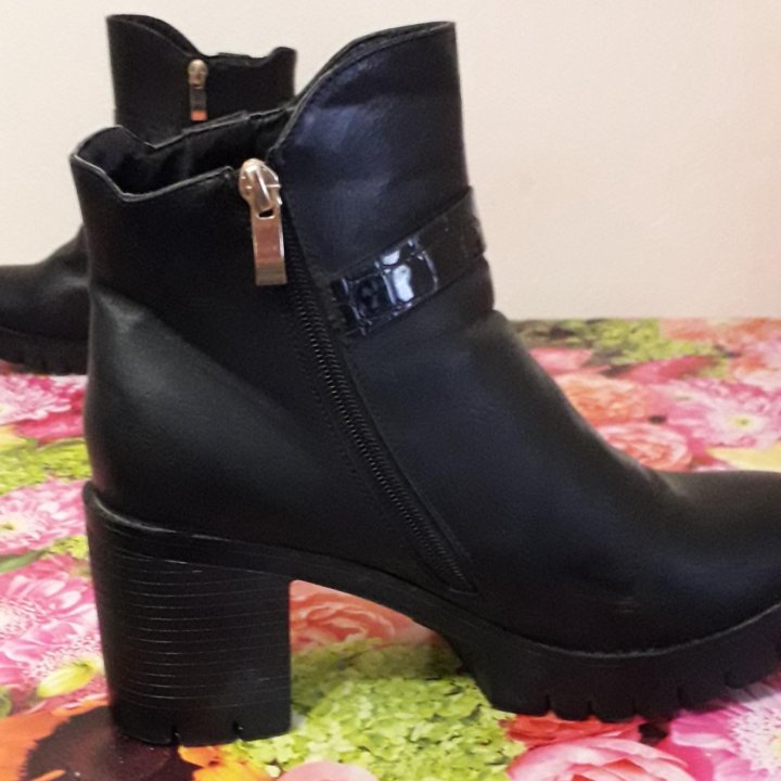 Ботильоны / на 38,5/ д/с