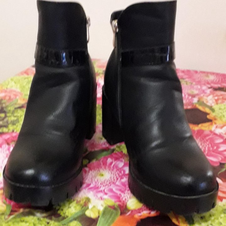 Ботильоны / на 38,5/ д/с