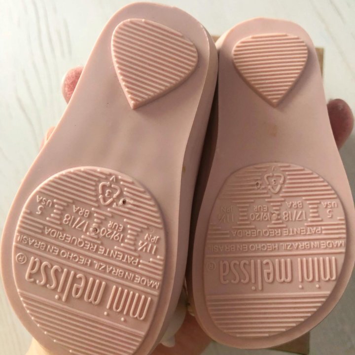 Сандалии mini Melissa 19 р новые