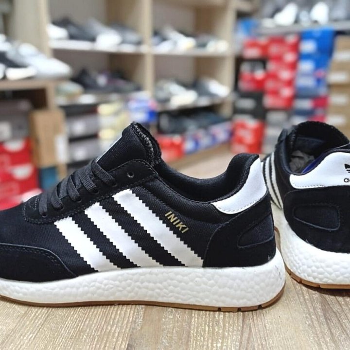 Кроссовки мужские adidas iniki