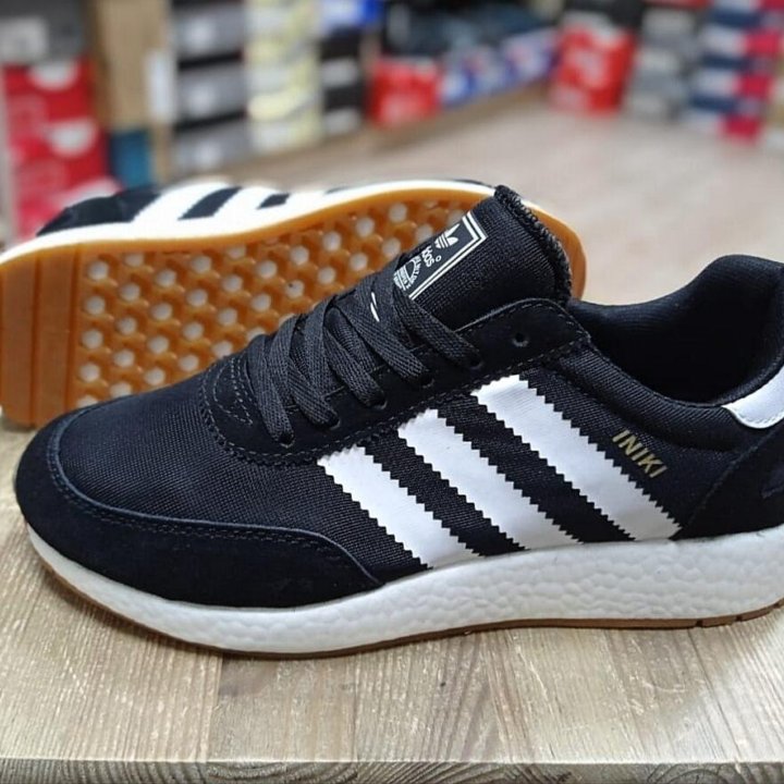 Кроссовки мужские adidas iniki