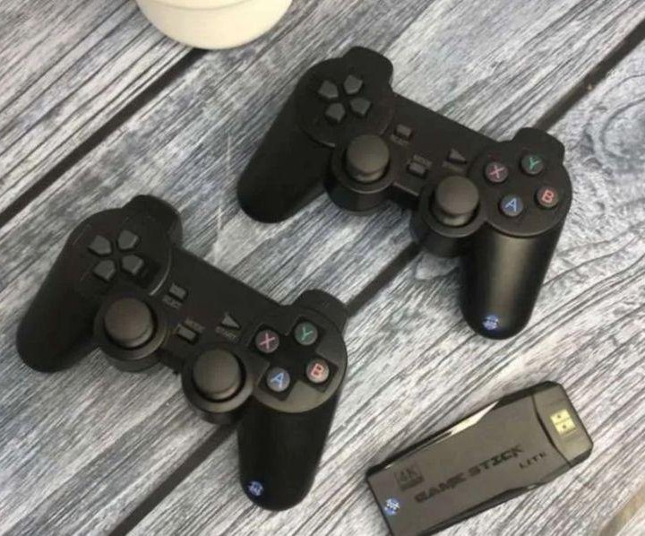 Приставка игровая Game Stick 4K Lite 64 Gb / АРТ