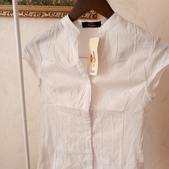 Блузка новая