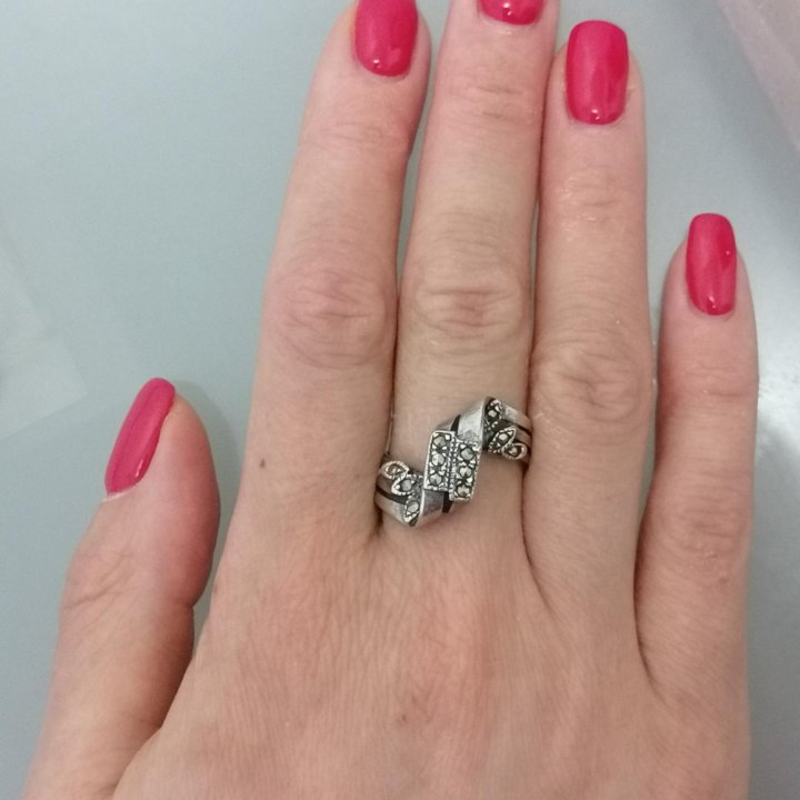 Кольцо серебро