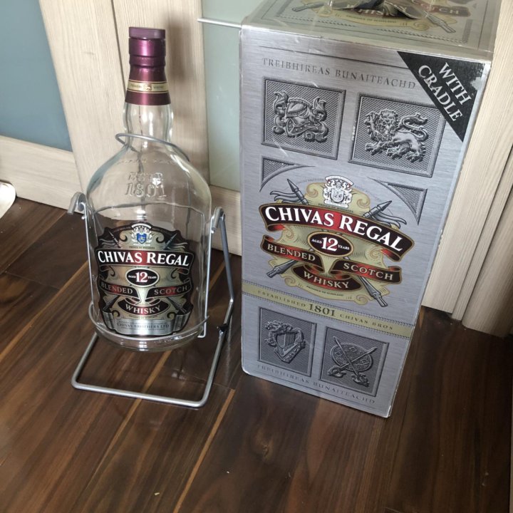 Бутылка от виски CHIVAS REGAL 4,5 л