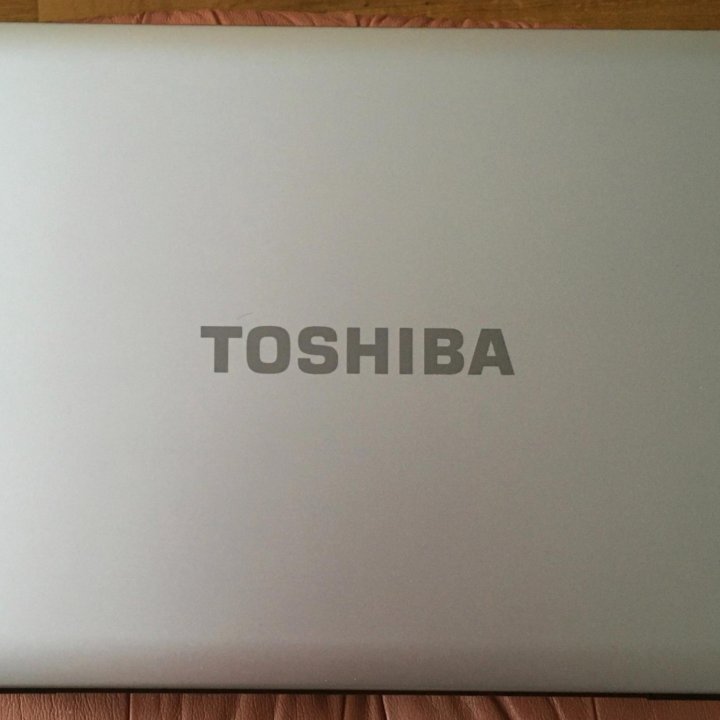 Ноутбук Toshiba Satellite L300-1A2