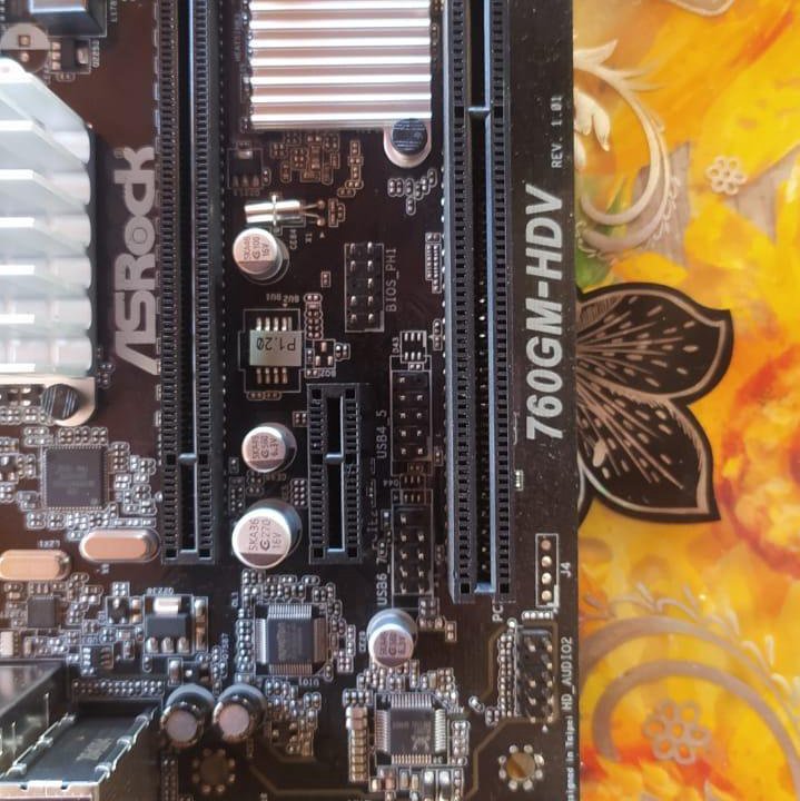 Материнская плата ASRock 760GM-HDV