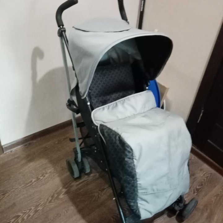 Коляска прогулочная