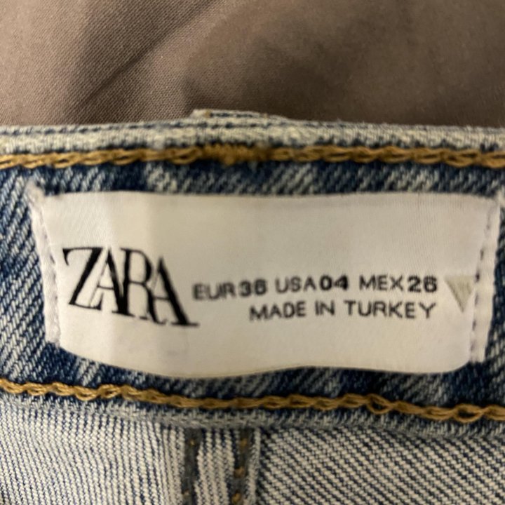 Джинсы Zara 44