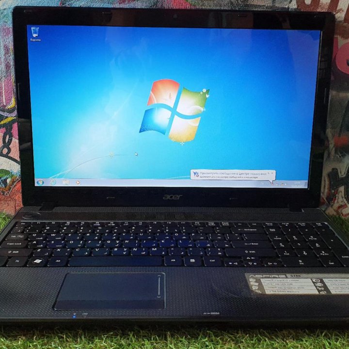 Ноутбук Acer Aspire AS5749 Aspire AS5749-2352G50Mnkk 1366x768, Intel Core i3 2350M 2.3ГГц, 4ГБ, Intel HD Graphics 3000