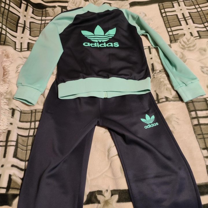 Кастюм женский Adidas