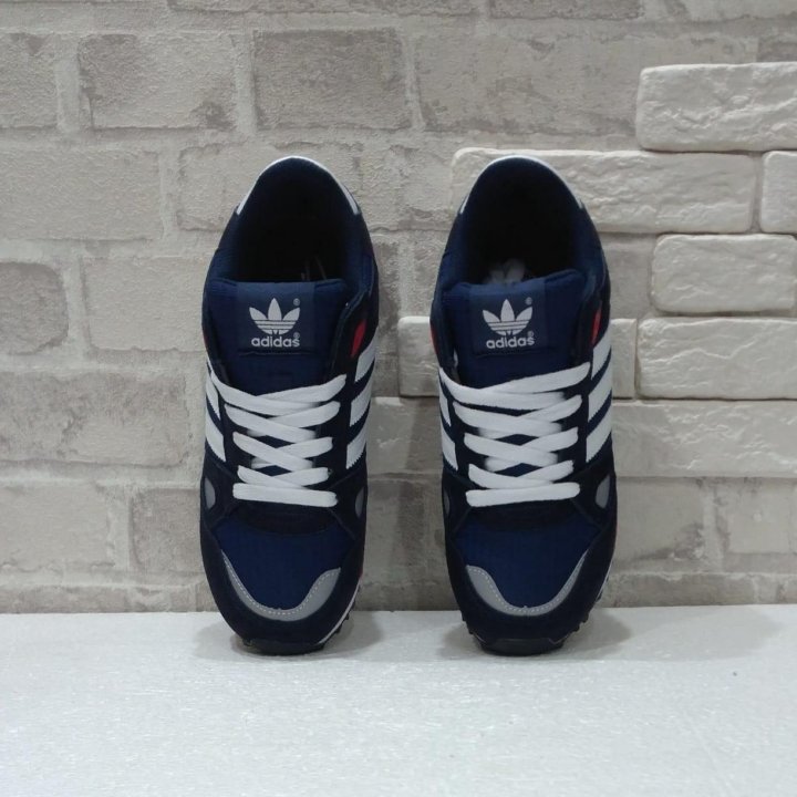 Кроссовки Adidas ZX-750