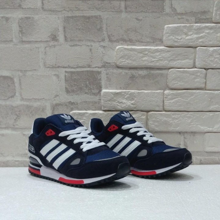 Кроссовки Adidas ZX-750