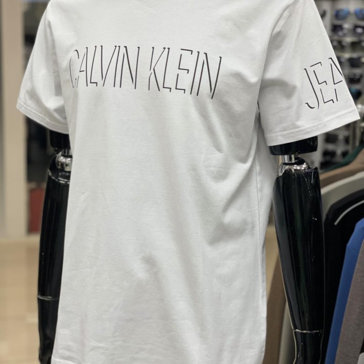 Футболка Calvin Klein