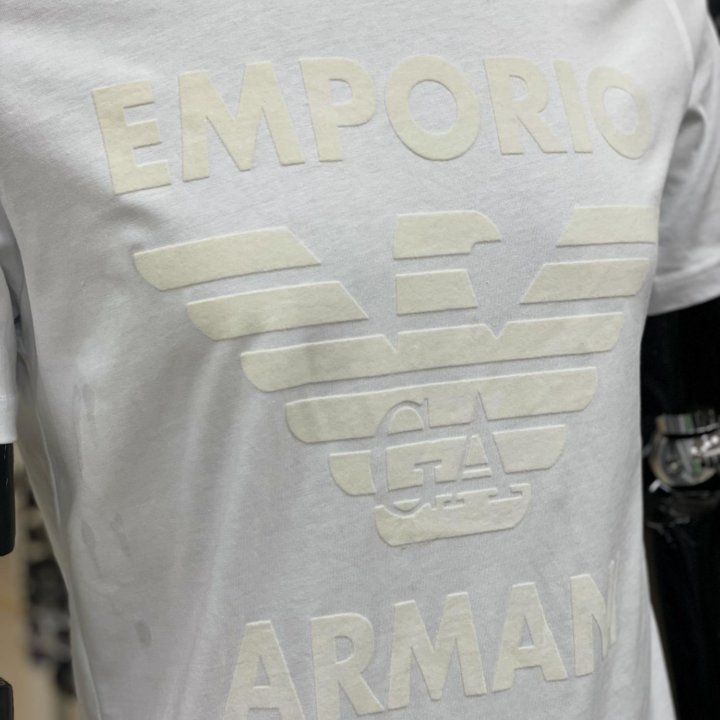 Футболка Emporio Armani