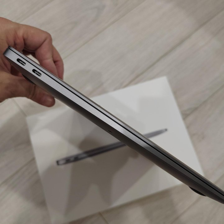 MacBook Air M1 8/512 Акб 99 Ростест