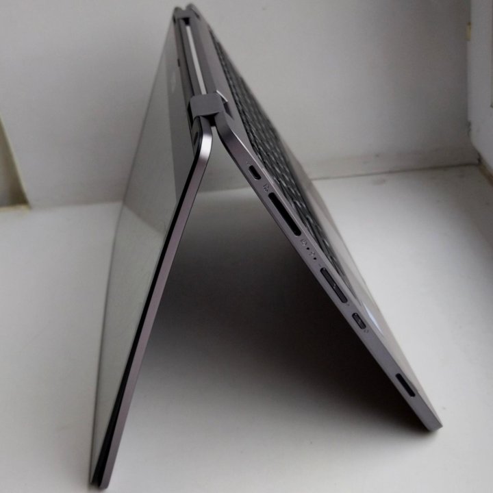 ASUS VivoBook Flip 14 TP401MA