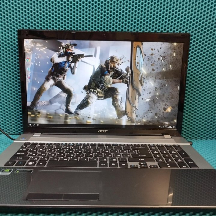 Игровой Acer 17'3 i5 8GB озу 4GB видео SSD