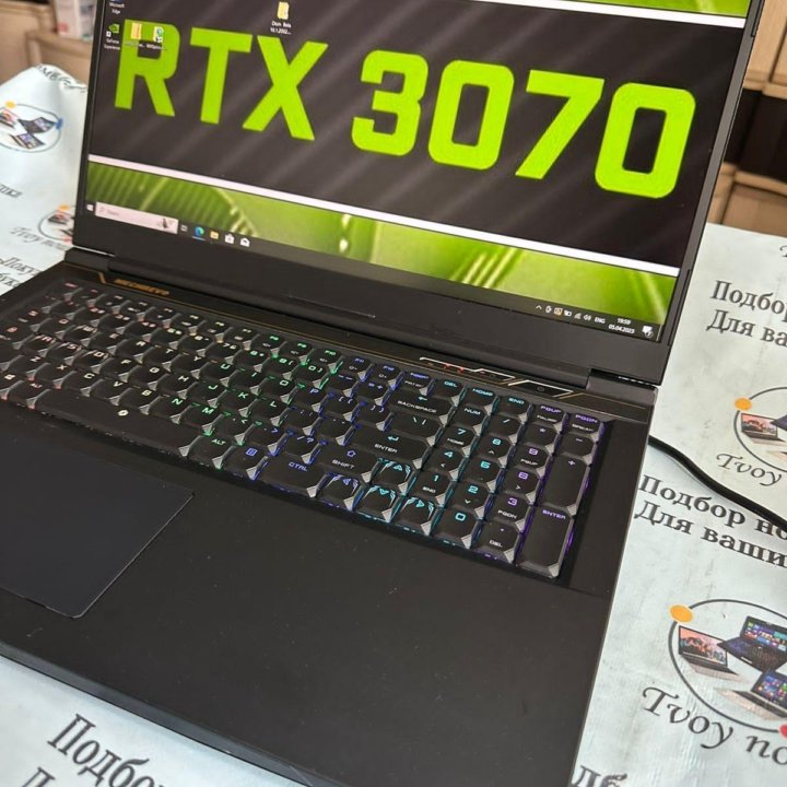 Mechanical revolution 17.3” RTX3070, 16gb ram (32g