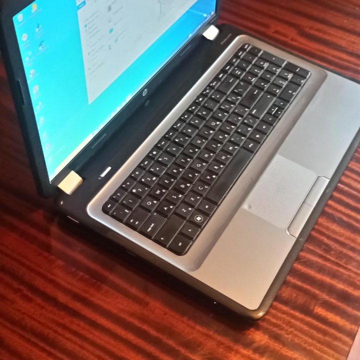 Hp pavilion g7 1179er i5 / ssd/ 4gb