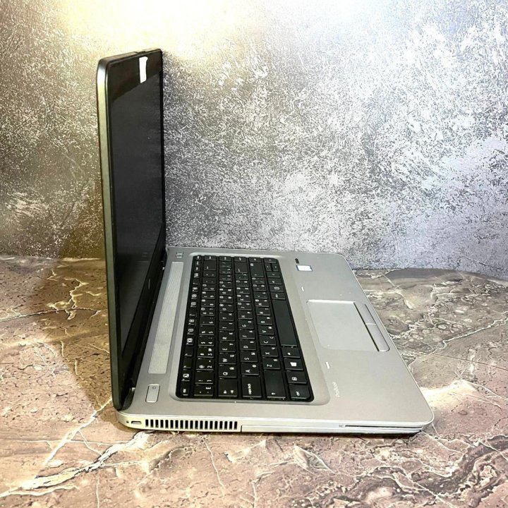 Ноутбук Hp на i5-6200