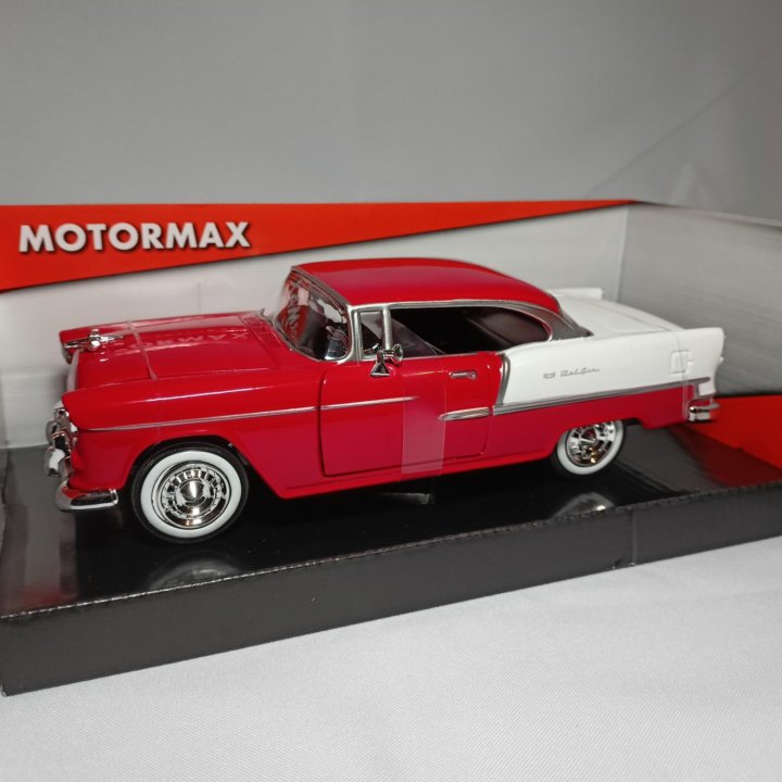 Модель автомобиля Chevy Bel Air 1955 Motormax 1:24